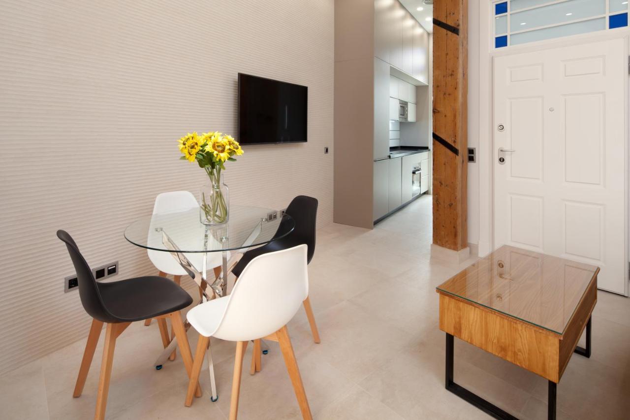 Inmalaga Santos Suites 1 المظهر الخارجي الصورة